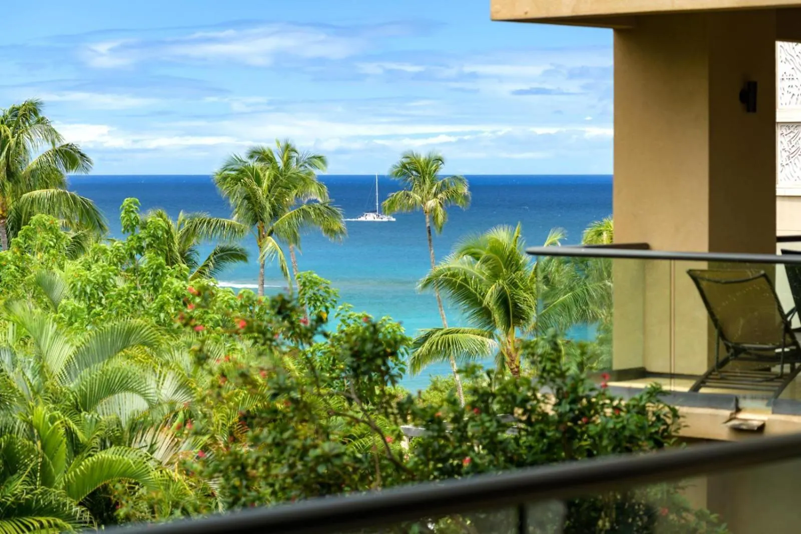 Kbm Resorts Luxury Oceanfront Villa At Montage Kapalua Bay Private Lanai And Bbq Free Rental Car Malia-At-Montage-Kapalua-Bay