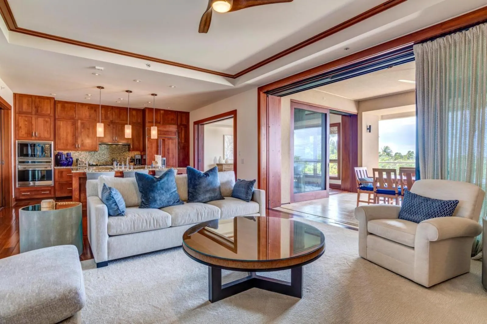 Kbm Resorts Luxury Oceanfront Villa At Montage Kapalua Bay Private Lanai And Bbq Free Rental Car Malia-At-Montage-Kapalua-Bay